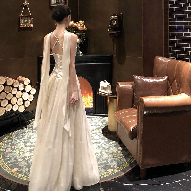 Wholesale French-Style Halter Dresses ZH WorldTrade China Factory Supplier